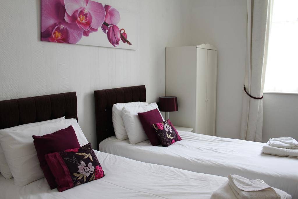 Mansfield Manor Hotel Екстер'єр фото