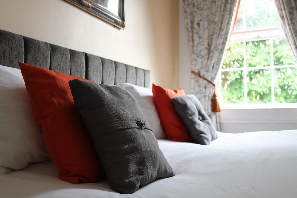 Mansfield Manor Hotel Екстер'єр фото